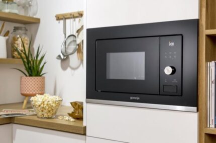 Микровълнова фурна с грил Gorenje G600 BM201AG1BG за вграждане
