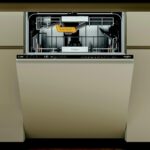 Съдомиялна за вграждане Whirlpool MaxiSpace W8I HP42 L